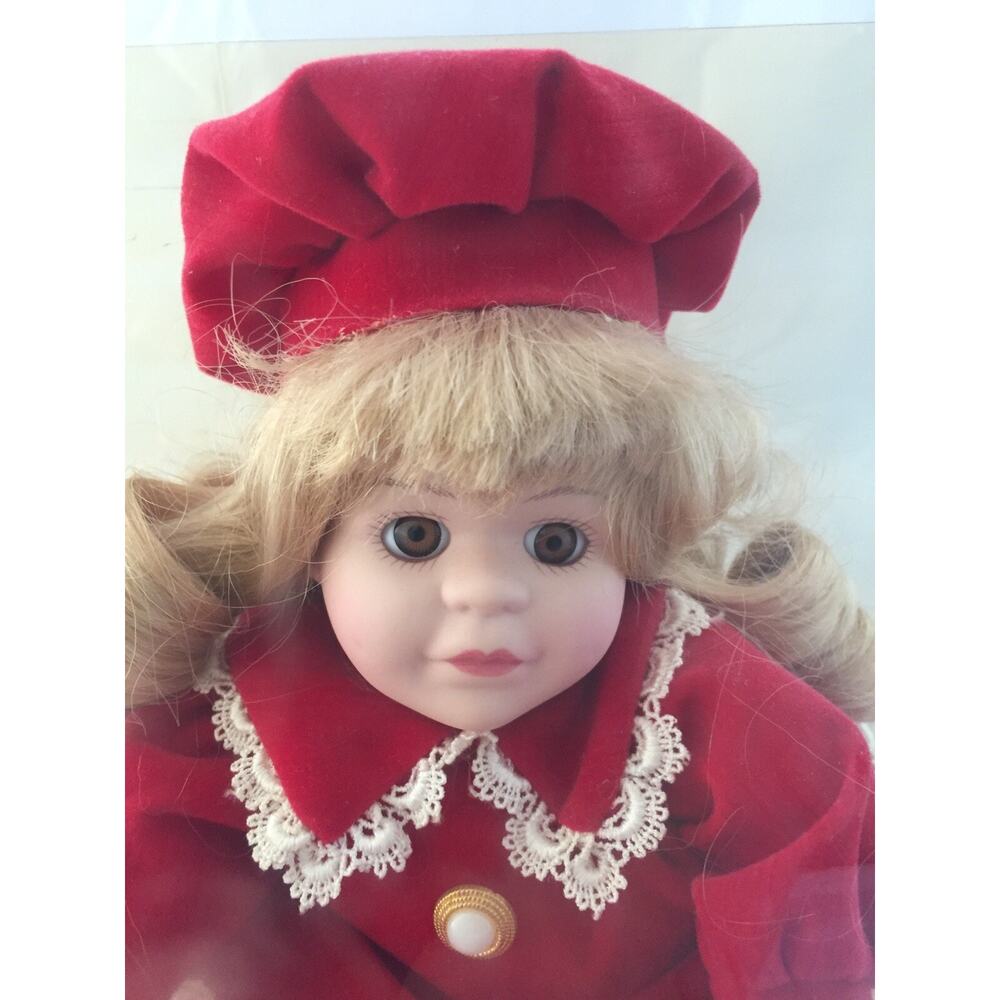 Animated And Musical Doll With COA Is Still In Plastic Box. Box Missing Lid